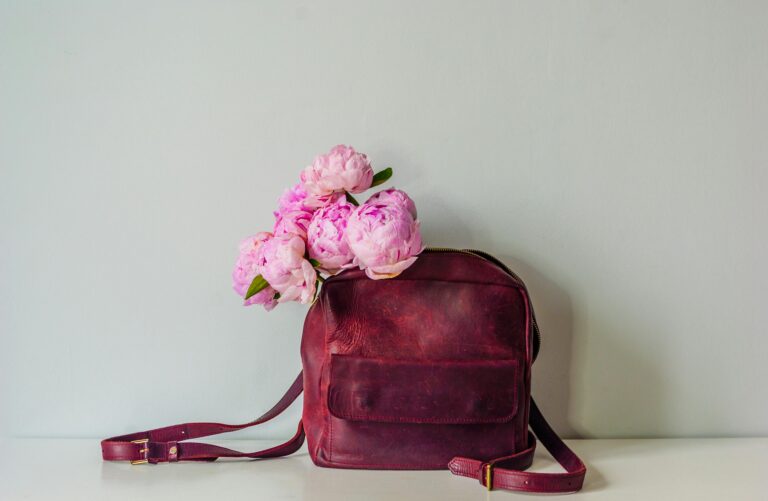 Modetrend Leder: Warum handgefertigte Produkte zeitlos und einzigartig sind